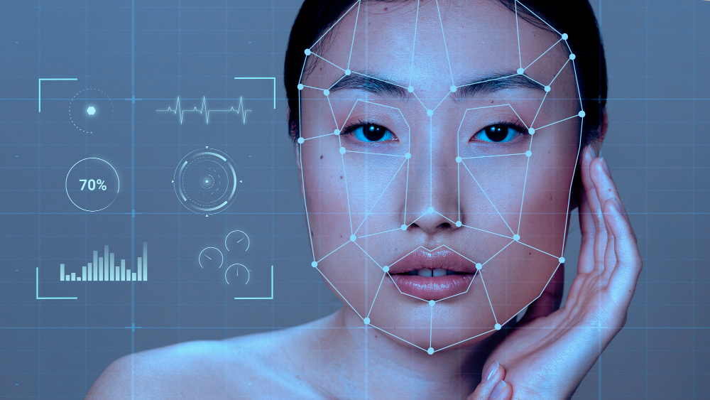 "แผนที่ใบหน้า 3 มิติ" (3D Facial Mapping)